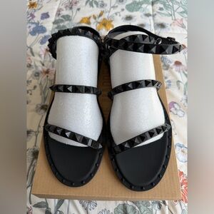 Steve Madden Travel Black Studded Sandals